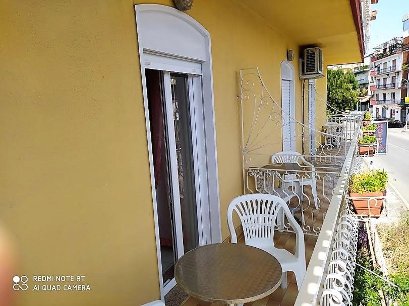 Hotel Eliseo Giardini-Naxos Kültér fotó