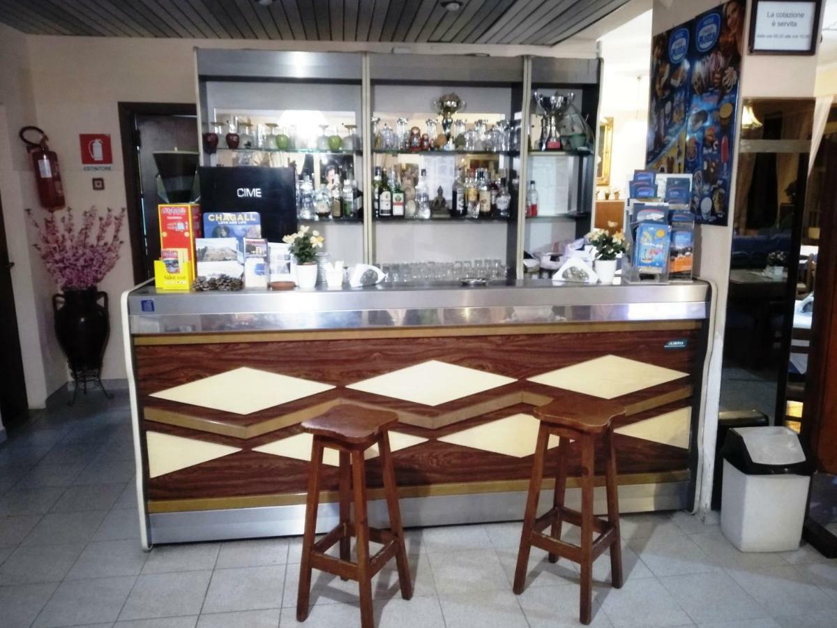 Hotel Eliseo Giardini-Naxos Kültér fotó