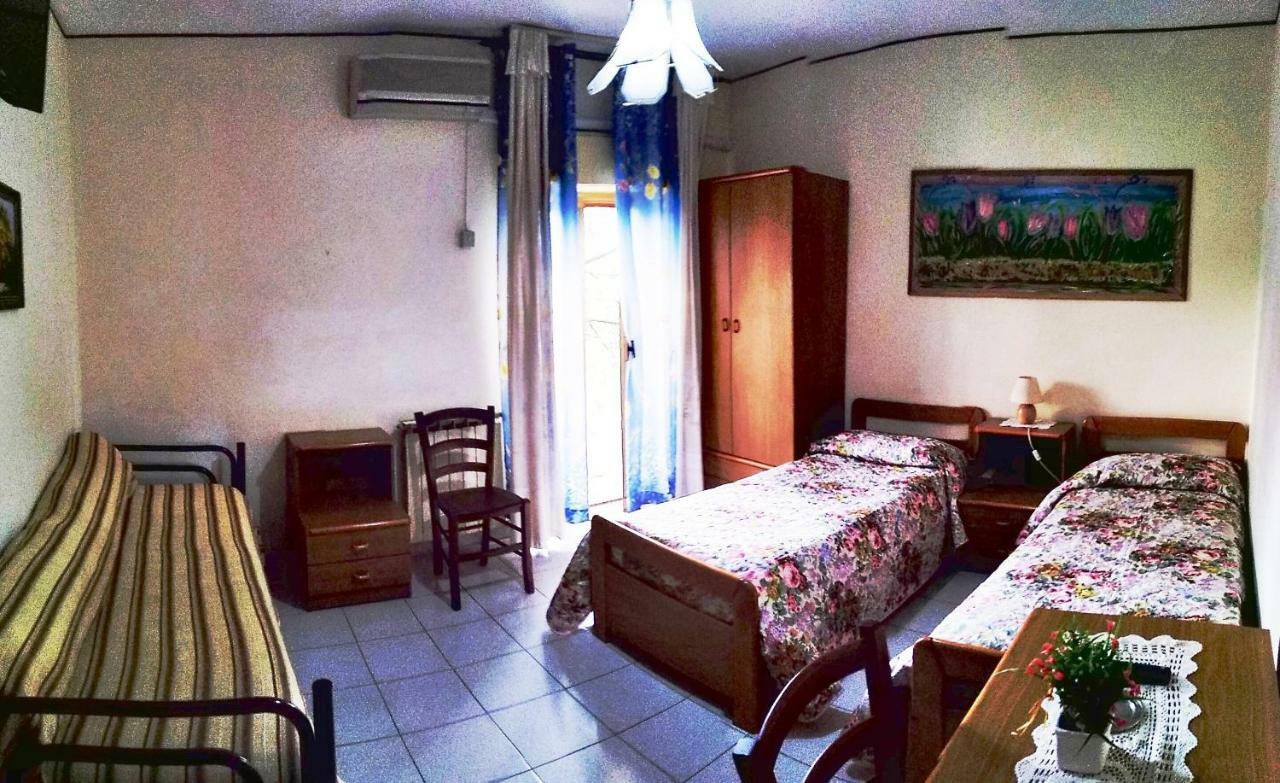 Hotel Eliseo Giardini-Naxos Kültér fotó