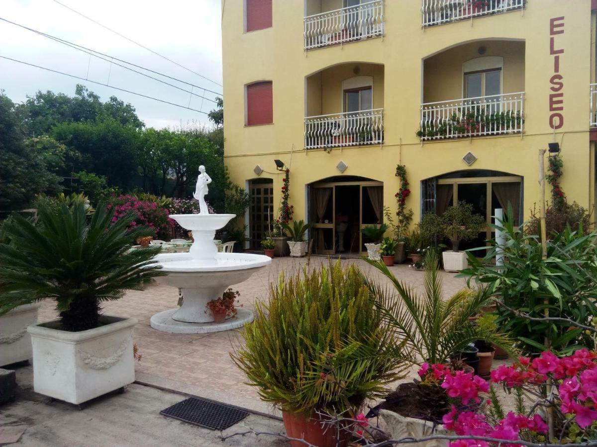 Hotel Eliseo Giardini-Naxos Kültér fotó